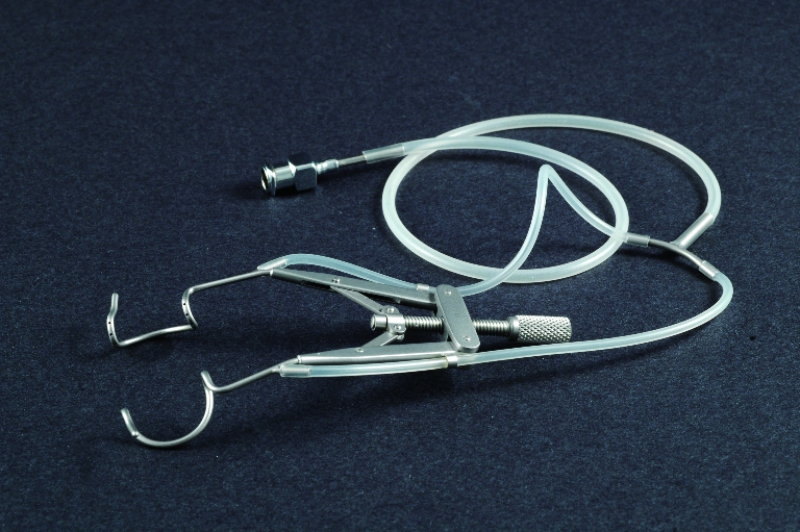 - Lieberman Aspirating Adult Wire Speculum #11-2-6282-R